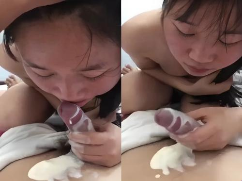 Sayuran Bien Hoa memakan yogurt dengan cara yang unik Sayuran Bien Hoa memakan yogurt dengan cara yang unik