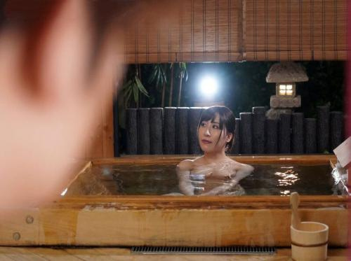 Đụ nhau với mẹ vợ trong chuyến đi du lịch Đụ nhau với mẹ vợ trong chuyến đi du lịch