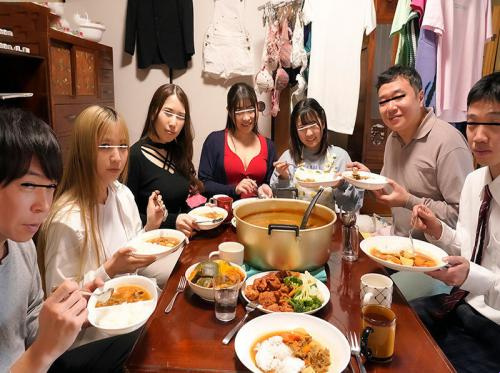 Thác loạn cùng anh chị em họ trong gia đình Thác loạn cùng anh chị em họ trong gia đình
