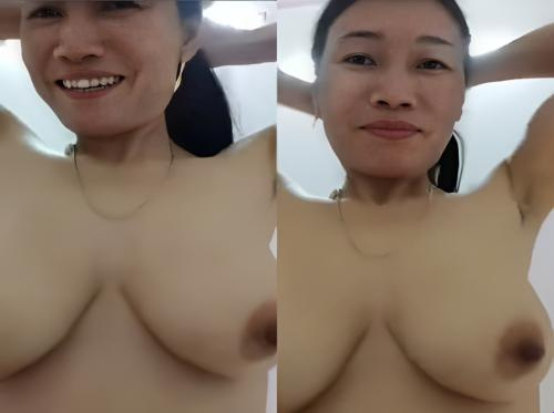 Elle est 4x mais toujours délicieuse Elle est 4x mais toujours délicieuse